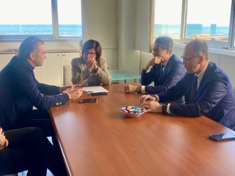 Nuovo ospedale Monopoli-Fasano, Ciliento e Amati: “Ipotesi navette di trasporto pubblico continuative in vista dell’apertura. Avviato procedimento per valutare fattibilità e costi” Nuovo ospedale Monopoli-Fasano, Ciliento e Amati: “Ipotesi navette di trasporto pubblico continuative in vista dell’apertura. Avviato procedimento per valutare fattibilità e costi" - Osservatorio Fasano