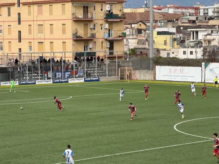 Il Fasano espugna Angri al fotofinish e aggancia i play-off - Osservatorio Fasano