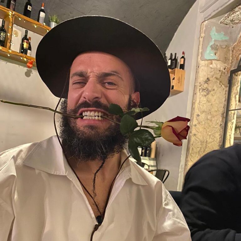 “Tipizzatevi”: l’appello di Tonio Maniello "Tipizzatevi": l'appello di Tonio Maniello - Osservatorio Fasano