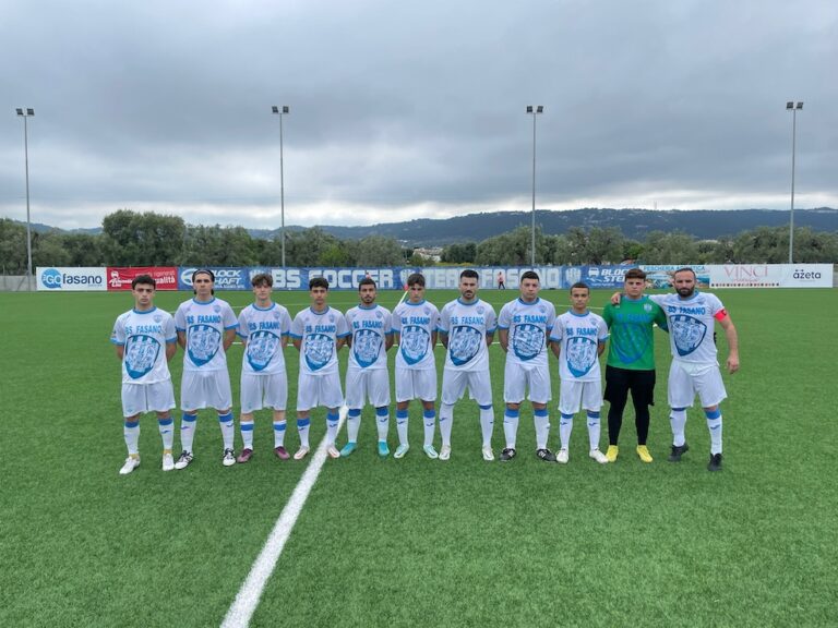 Manita della BS Soccer Fasano alla Civitas Conversano, finisce 5-0 Manita della BS Soccer Fasano alla Civitas Conversano, finisce 5-0 - Osservatorio Fasano