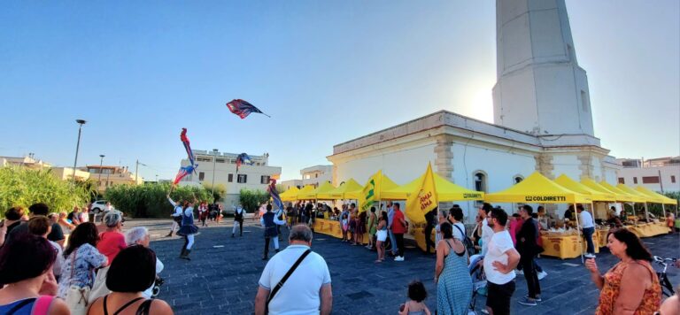 Il 21 giugno a Torre Canne torna il mercato a chilometro zero di Campagna Amica Il 21 giugno a Torre Canne torna il mercato a chilometro zero di Campagna Amica - Osservatorio Fasano