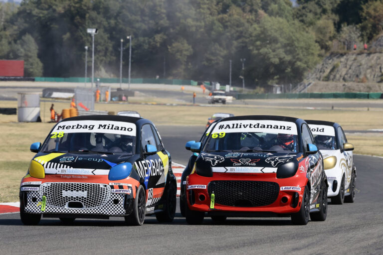 Smart e-cup 2021: Savoia a Varano conquista pole positione e vittoria in Gara1 - Osservatorio Fasano