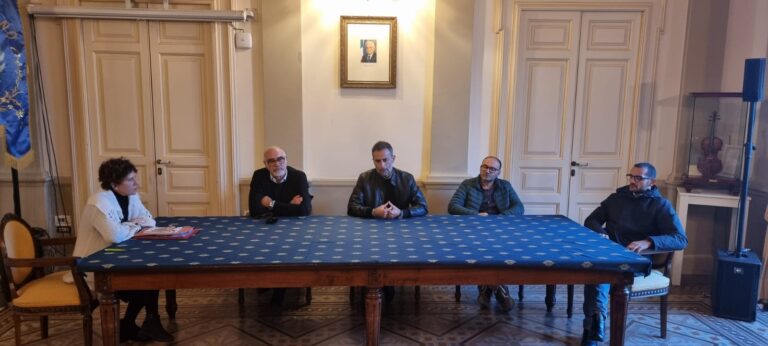 Presentato il corso gratuito di «Inglese per il commercio» rivolto ai commercianti di Fasano - Osservatorio Fasano