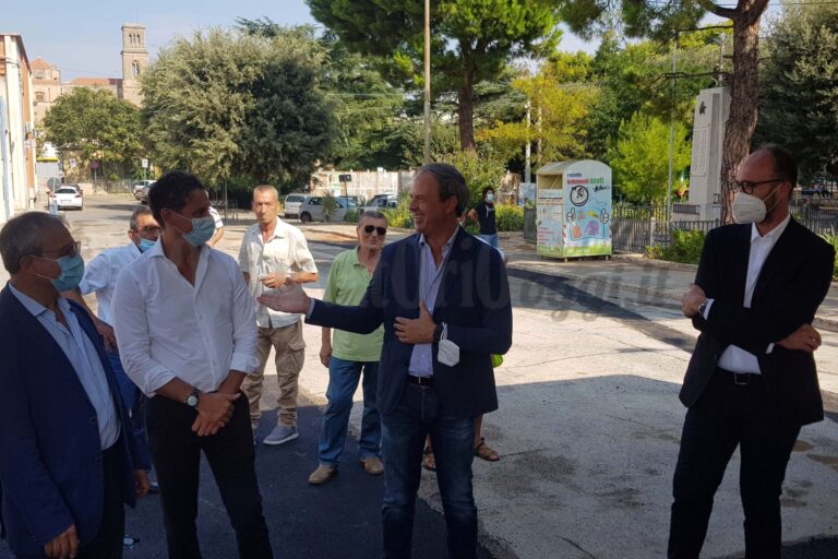 Attivato il ‘Drive in’ per i tamponi Covid19 VIDEO Attivato il 'Drive in' per i tamponi Covid19 VIDEO - Osservatorio Fasano