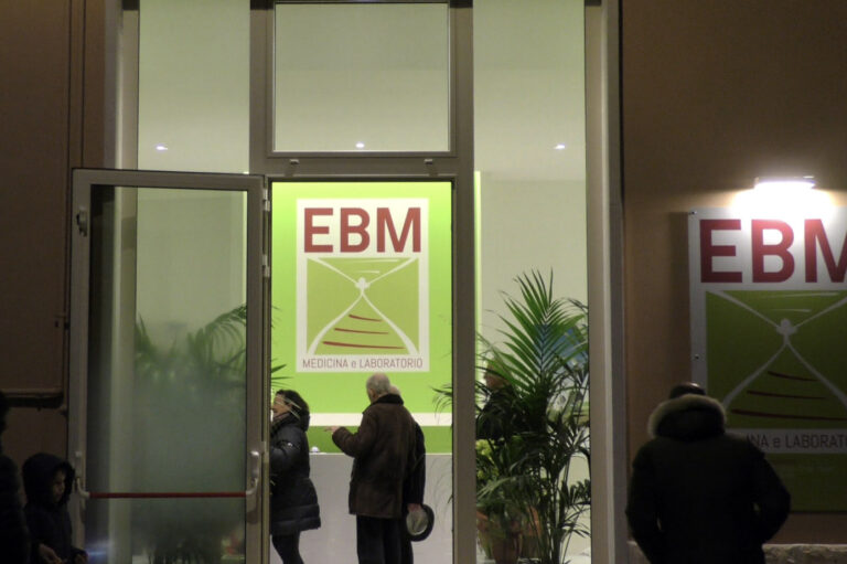 Test antigenico e molacolare SARS Cov2 da EBM Test antigenico e molacolare SARS Cov2 da EBM - Osservatorio Fasano