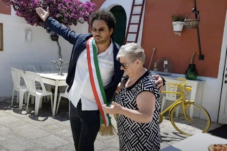 Il 'Duo Qualunque' e la hit 'Un'estate in focaccia' VIDEO - Osservatorio Fasano