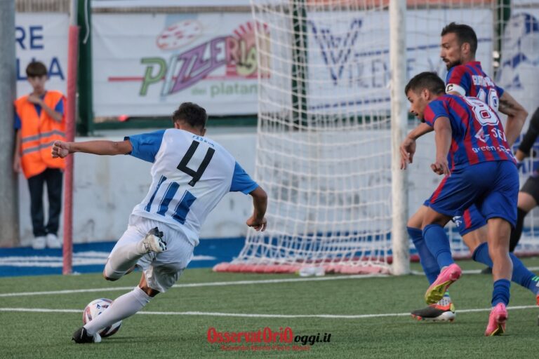 Il Fasano ferma il Casarano, è 1-1 al “Curlo” Il Fasano ferma il Casarano, è 1-1 al “Curlo” - Osservatorio Fasano