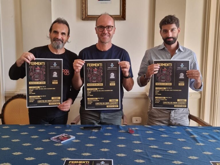 Presentato il Festival «Fermenti – Musica a km zero» – VIDEO Presentato il Festival «Fermenti – Musica a km zero» - VIDEO - Osservatorio Fasano