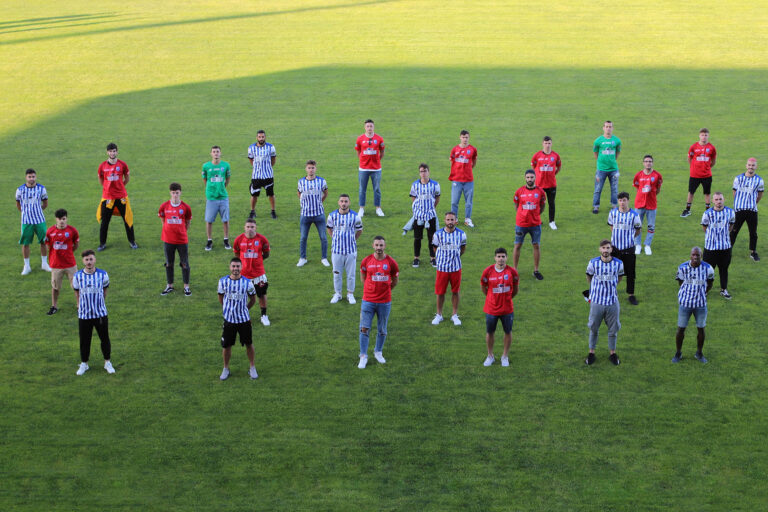 I biancazzurri salutano i tifosi rinnovando l'appuntamento per la prossima stagione - Osservatorio Fasano