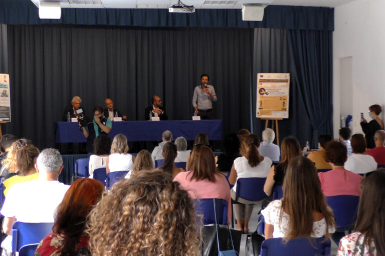 Cerimonia di consegna degli Attestati di Qualifica di Formare Puglia Cerimonia di consegna degli Attestati di Qualifica di Formare Puglia - Osservatorio Fasano