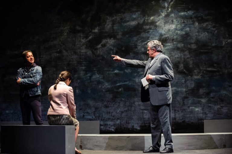 Festival teatrale “Di scena a Fasano”, lo spettacolo “Incendi” è pronto a emozionare il pubblico del Teatro Sociale - Osservatorio Fasano