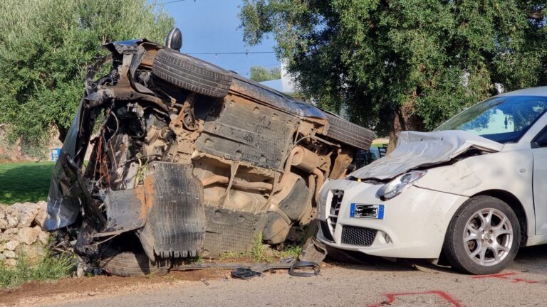 Incidente frontale sulla ex-ss.16: due i feriti Incidente frontale sulla ex-ss.16: due i feriti - Osservatorio Fasano