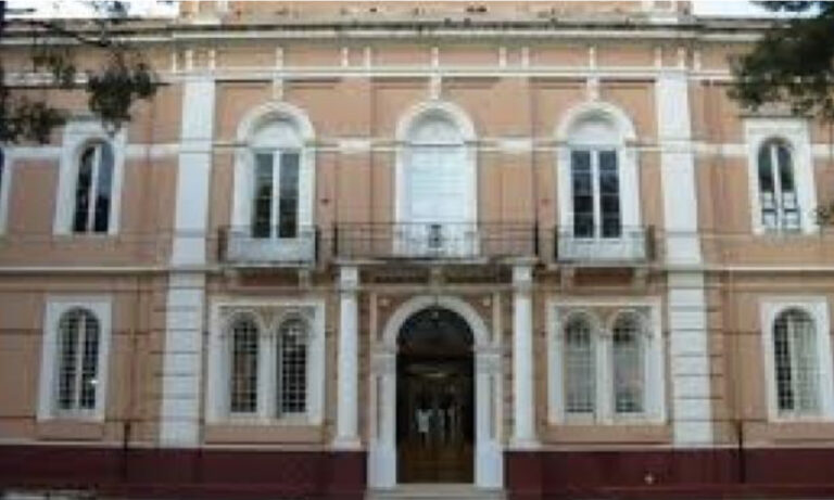 È partito il progetto socio-educativo ‘E… state con Noi!’ per i giovani dell’Istituto Latorre È partito il progetto socio-educativo 'E… state con Noi!' per i giovani dell'Istituto Latorre - Osservatorio Fasano