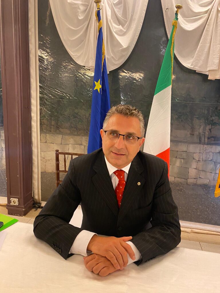 Presentazione del candidato Antonio Albanese al Laboratorio Urbano domenica 13 settembre - Osservatorio Fasano