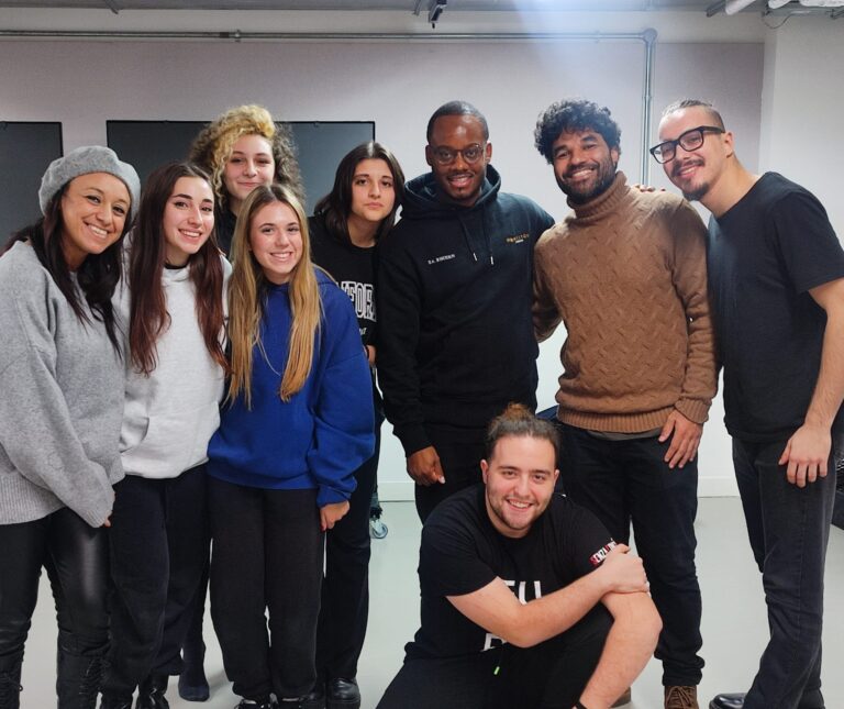 SenzaConfine: un dicembre pieno di eventi - Osservatorio Fasano