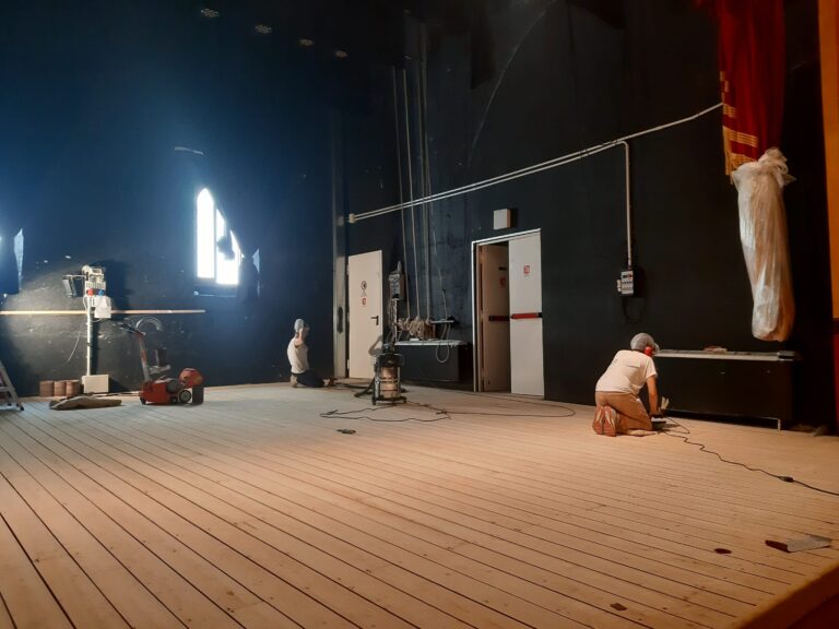 Teatro Sociale chiuso per manutenzione Teatro Sociale chiuso per manutenzione - Osservatorio Fasano