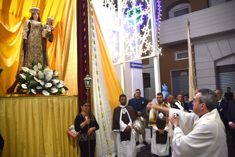 Pezze di Greco: il sabato della festa VIDEO Pezze di Greco: il sabato della festa VIDEO - Osservatorio Fasano