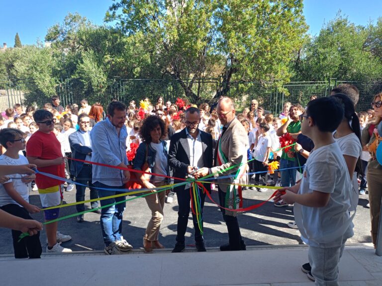 Inaugurata la nuova palestra scolastica a Pezze di Greco Inaugurata la nuova palestra scolastica a Pezze di Greco - Osservatorio Fasano