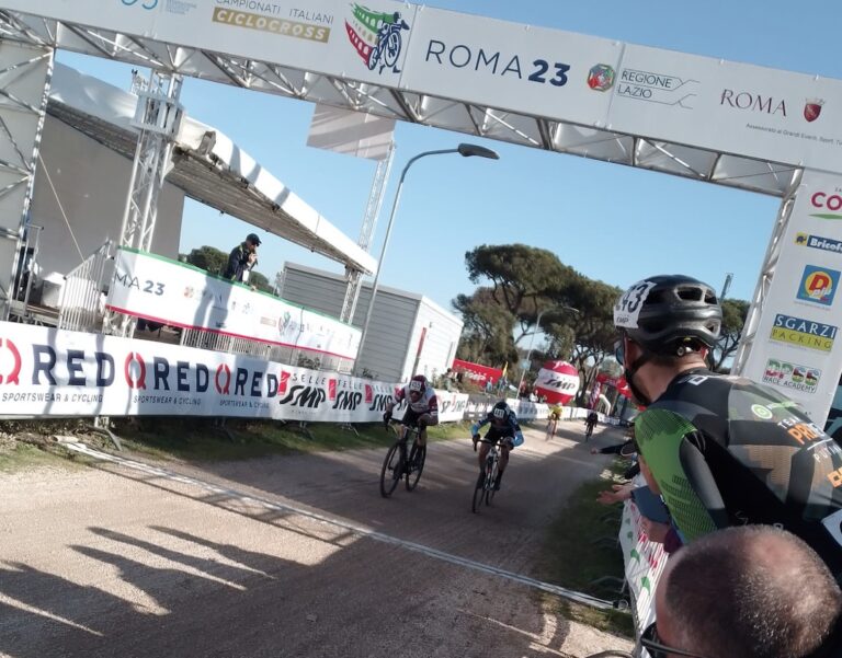 Biagio Palmisano medaglia d’argento ai Campionati Italiani di Ciclocross Biagio Palmisano medaglia d’argento ai Campionati Italiani di Ciclocross - Osservatorio Fasano