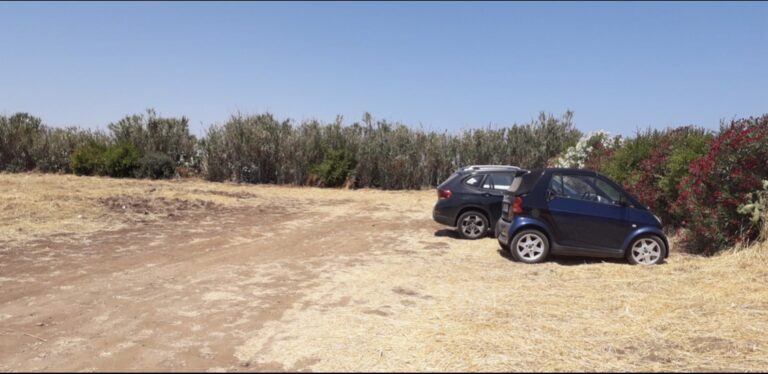 Scianaro richiede la messa in sicurezza del parcheggio antistante le ‘Case Bianche’ Scianaro richiede la messa in sicurezza del parcheggio antistante le 'Case Bianche' - Osservatorio Fasano