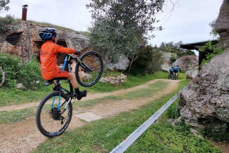 Successo organizzativo per la «Narducci» alla prima prova del «Challenge Giovanissimi Salento» Successo organizzativo per la «Narducci» alla prima prova del «Challenge Giovanissimi Salento» - Osservatorio Fasano
