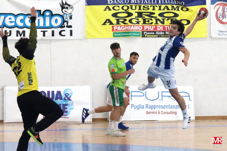 La Junior si impone al fotofinish sul Bressanone - Osservatorio Fasano