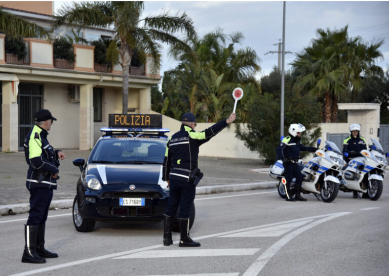 Gravi Carenze nel Comando di Polizia Locale di Fasano: Il Sindacato CSA Chiede Interventi Urgenti alla Vigilia del G7 Gravi Carenze nel Comando di Polizia Locale di Fasano: Il Sindacato CSA Chiede Interventi Urgenti alla Vigilia del G7 - Osservatorio Fasano