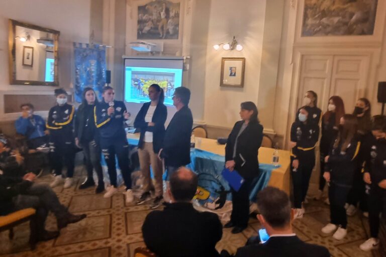 Presentata la squadra del Volley Club Il Podio per il campionato di B2 VIDEO - Osservatorio Fasano