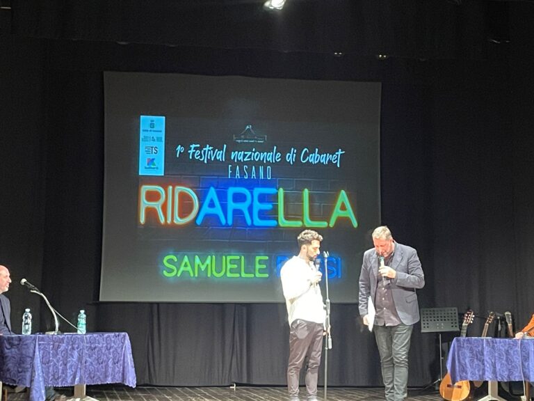 È il lucchese Samuele Rossi il vincitore della prima edizione del festival «Ridarella» - Osservatorio Fasano