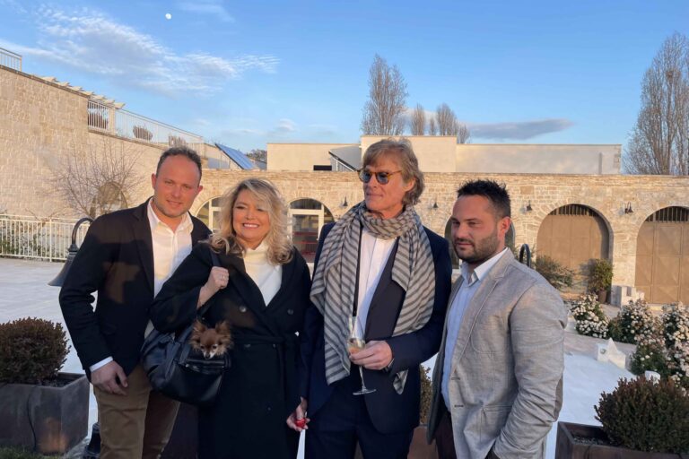 Ronn Moss amplia i suoi investimenti in Puglia. A breve cittadino di Fasano - Osservatorio Fasano