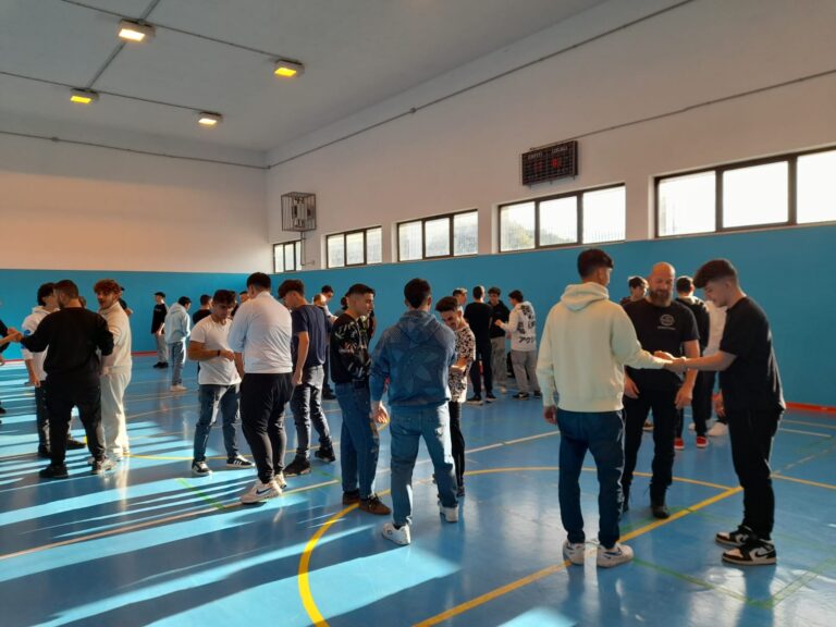 L’Istituto Superiore “G. Salvemini” di Fasano apre le porte alla Federkravmaga Conversano - Osservatorio Fasano