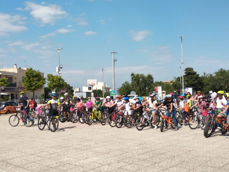 ‘Bici, educazione e sport’ al 2° Circolo Didattico, tra percorsi naturali, storici e culturali 'Bici, educazione e sport' al 2° Circolo Didattico, tra percorsi naturali, storici e culturali - Osservatorio Fasano