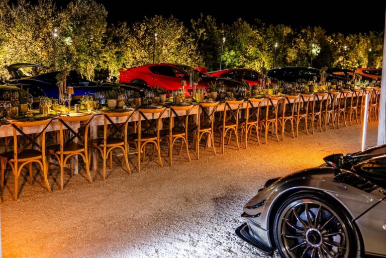 Supercar Owners Circle conclude i festeggiamenti in grande stile - Osservatorio Fasano