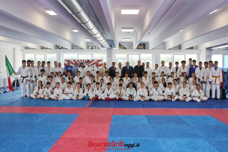 Allenamento del “Team Italia” di Jujitsu al Palazzetto di Fasano VIDEO Allenamento del “Team Italia” di Jujitsu al Palazzetto di Fasano VIDEO - Osservatorio Fasano