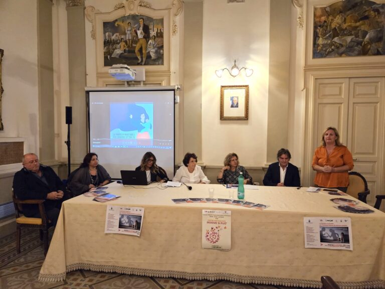 Novembre il mese della sensibilizzazione sulla violenza di genere - Osservatorio Fasano
