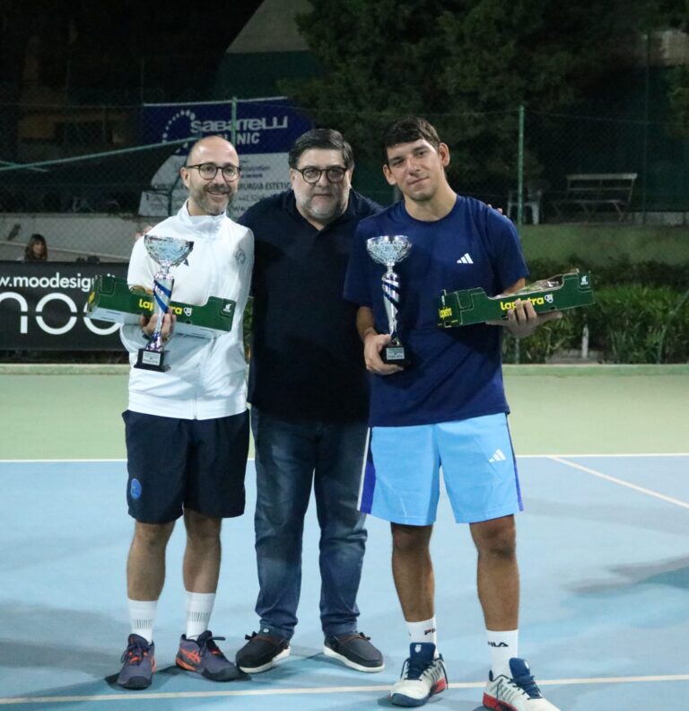 Trionfo al Torneo Giallo dell’Amicizia: Sforza e Parlante campioni Trionfo al Torneo Giallo dell'Amicizia: Sforza e Parlante campioni - Osservatorio Fasano