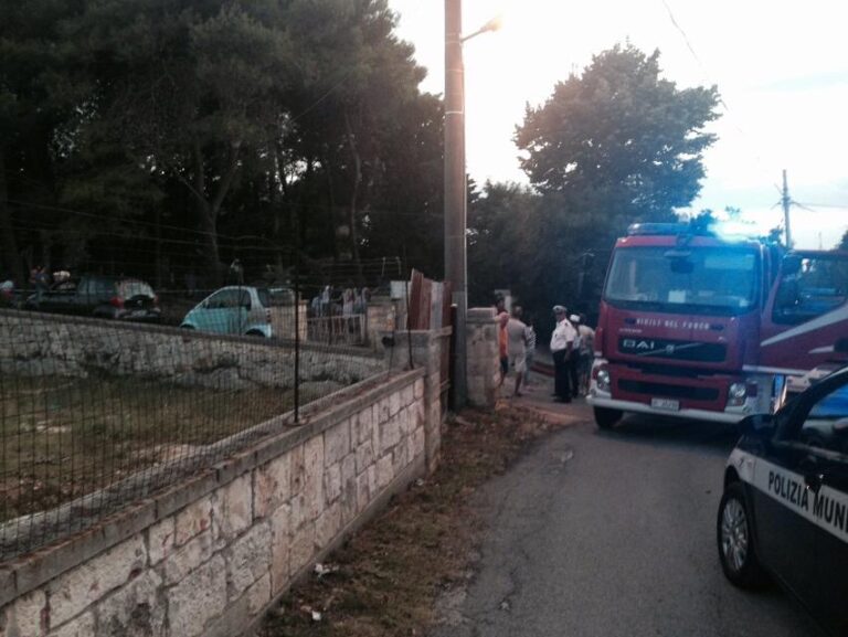Trullo a fuoco a Laureto: nessun ferito ma ingenti danni - Osservatorio Fasano