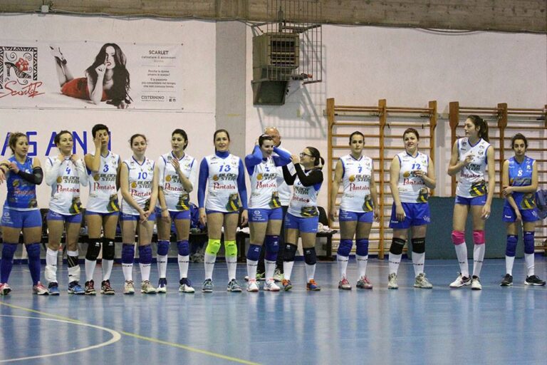 Volley Club Il Podio Fasano: arriva la sfida play-off contro l'Alezio-Matino - Osservatorio Fasano