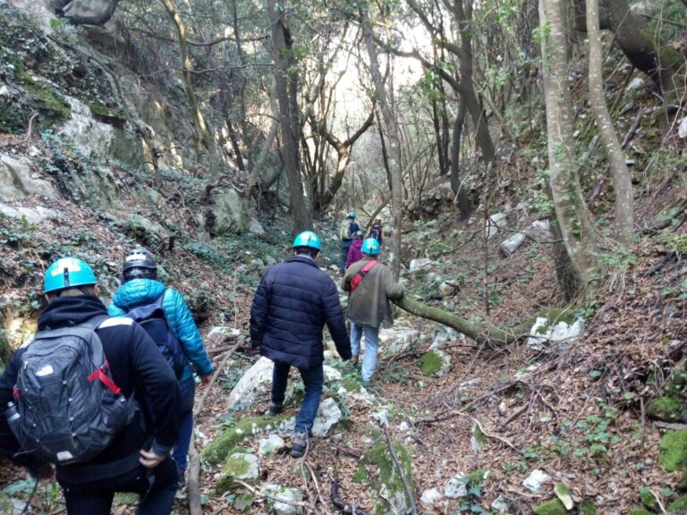 Trekking nelle gravine di Fasano con Pugliavventura - Osservatorio Fasano