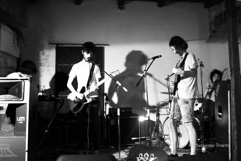 I Moustache Prawn alle semifinali dell'“Alz 'u bbanne” - Osservatorio Fasano