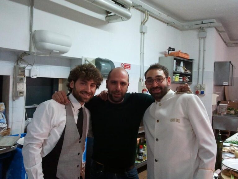 Checco Zalone in visita allo Zoosafari di Fasano - Osservatorio Fasano