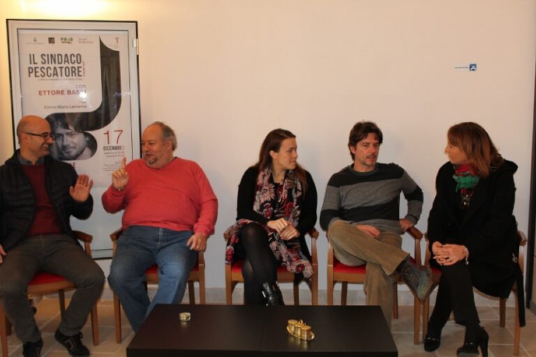 Presentato al Teatro Sociale di Fasano lo spettacolo con Ettore Bassi - Osservatorio Fasano