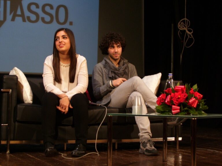 Presentato il libro 'I miei pensieri fanno chiasso' di Pasquale Ancona e Vittoria Olive - Osservatorio Fasano