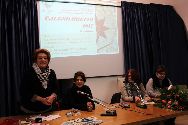 Il calendarietto 'Pro Selva' si fa spazio nell'agenda 2017 di Fasano - Osservatorio Fasano