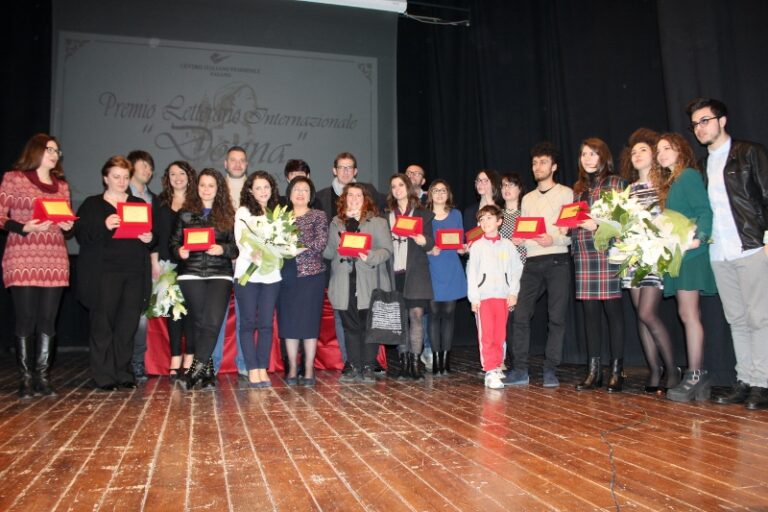 Scrittori di tutto il mondo confermano il successo del Premio 'Donna' a Fasano - Osservatorio Fasano