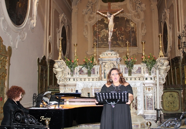 Emozioni liriche nella Chiesa del Purgatorio in memoria di Valerio Gentile Emozioni liriche nella Chiesa del Purgatorio in memoria di Valerio Gentile - Osservatorio Fasano