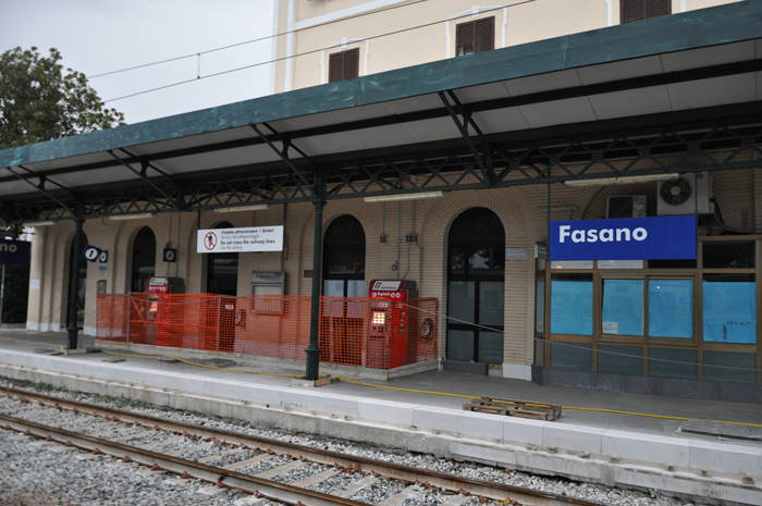 Lavori alla Stazione di Fasano Lavori alla Stazione di Fasano - Osservatorio Fasano