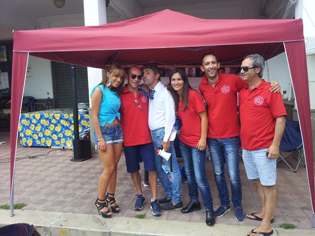 L’associazione ‘Flavio Arconzo’ al raduno delle ‘500 in ricordo di Giorgio Petrelli L'associazione 'Flavio Arconzo' al raduno delle '500 in ricordo di Giorgio Petrelli - Osservatorio Fasano