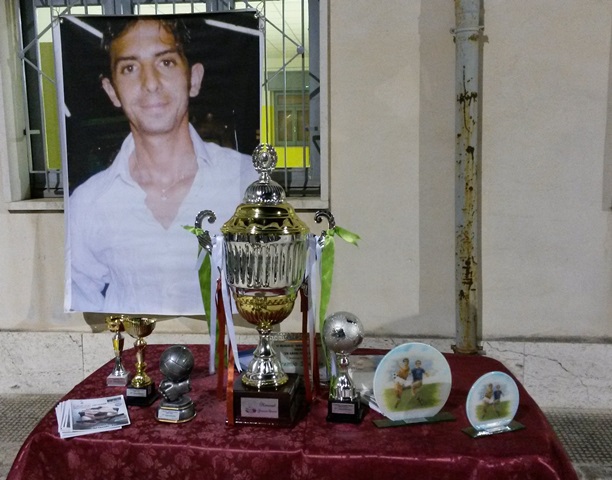 Pensieri e parole in ricordo di Giovanni Cosenza Pensieri e parole in ricordo di Giovanni Cosenza - Osservatorio Fasano