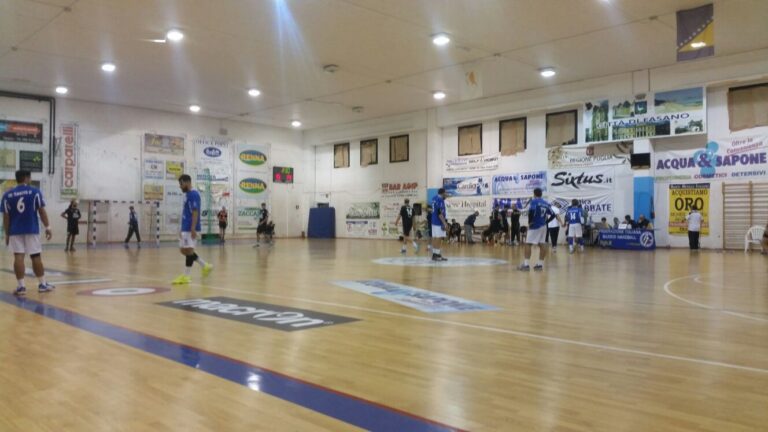 La Junior Fasano annienta anche il Siracusa - Osservatorio Fasano